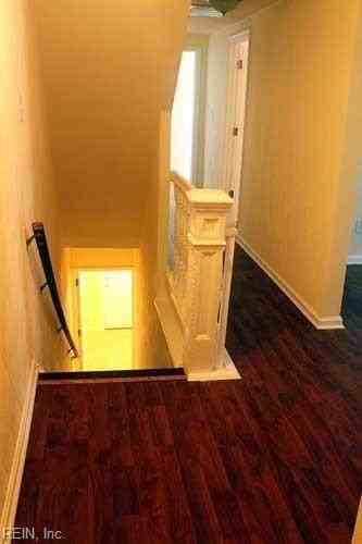 427 W 30th St #B - Photo 5 of 9