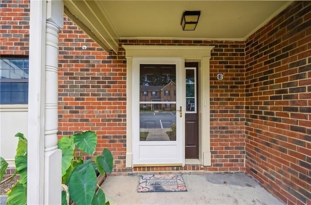 372 Circuit Ln - Photo 4 of 21
