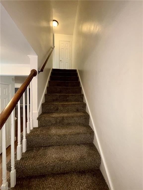 2487 Reagan Ave - Photo 3 of 30