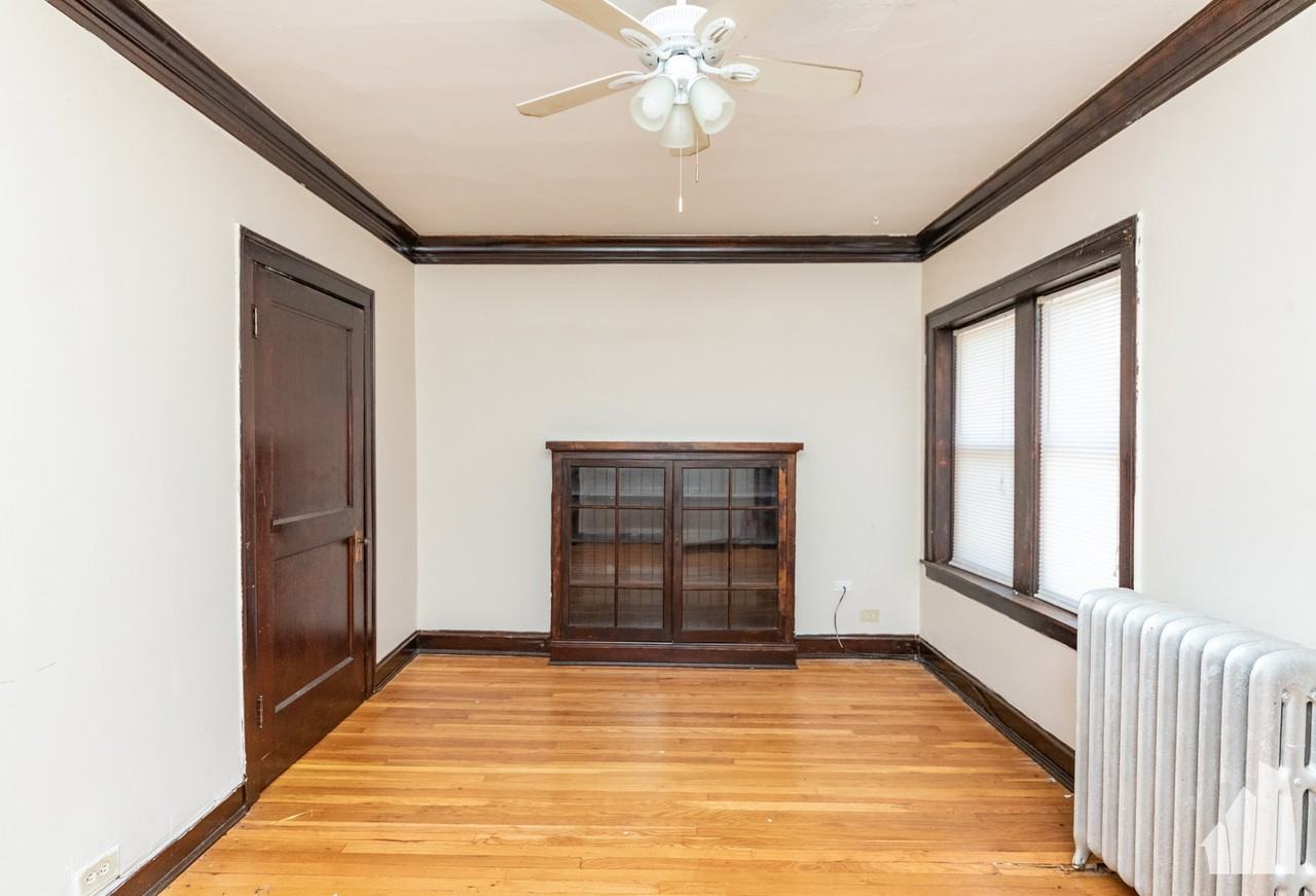 7735 N Sheridan Rd #55-2 - Photo 6 of 8