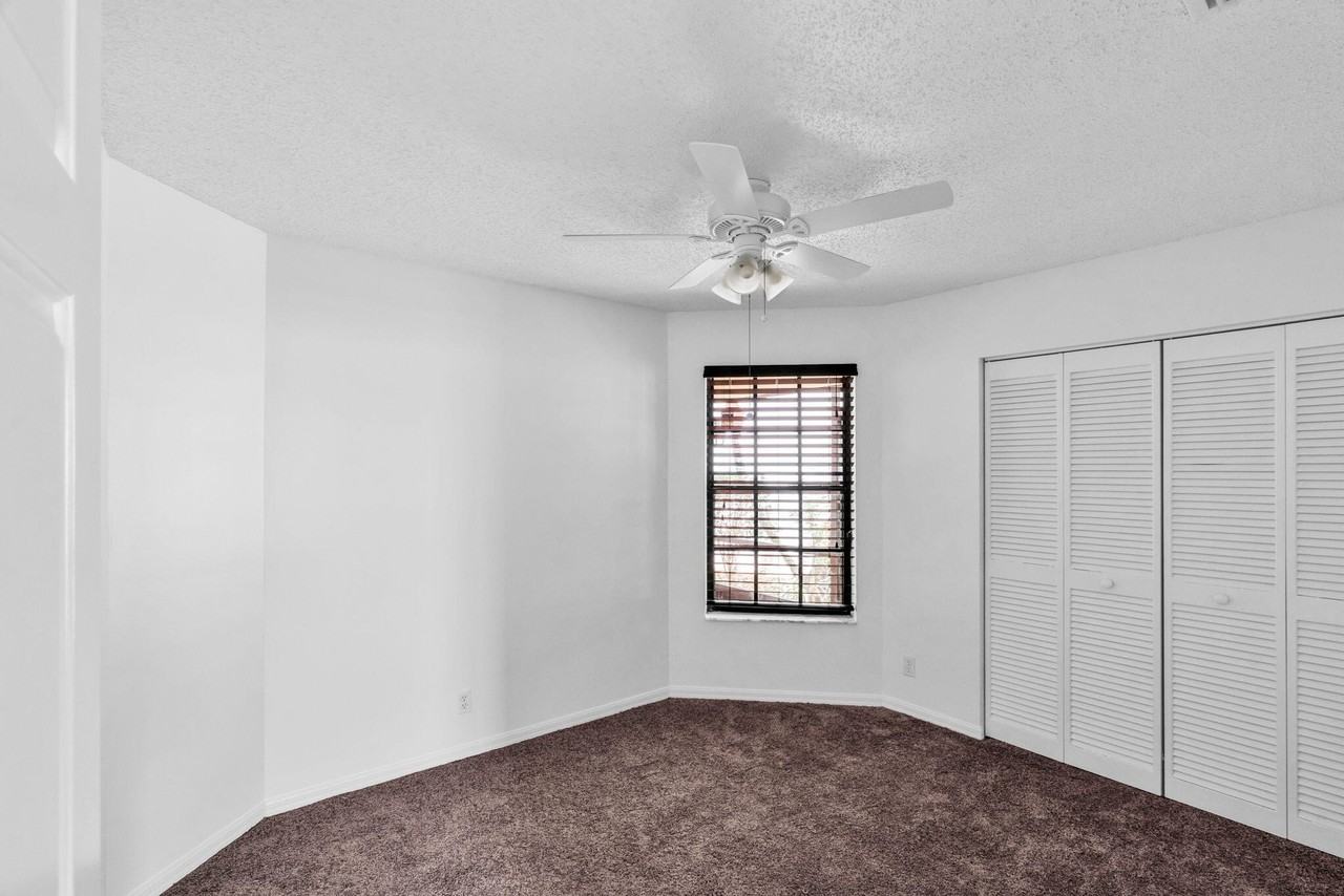 12382 Pleasant Green Way - Photo 4 of 50
