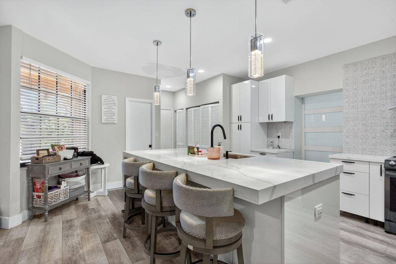 11910 Glenmore Dr #3-3 - Photo 6 of 39