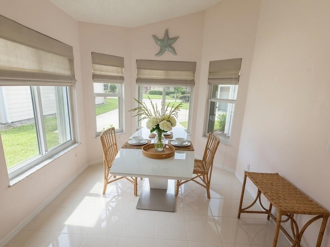6231 Se Ames Way - Photo 5 of 20