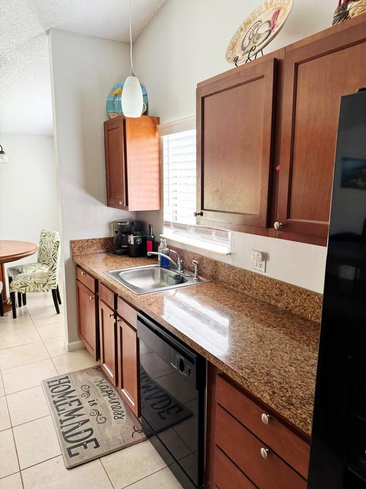 4679 Appaloosa St - Photo 6 of 19