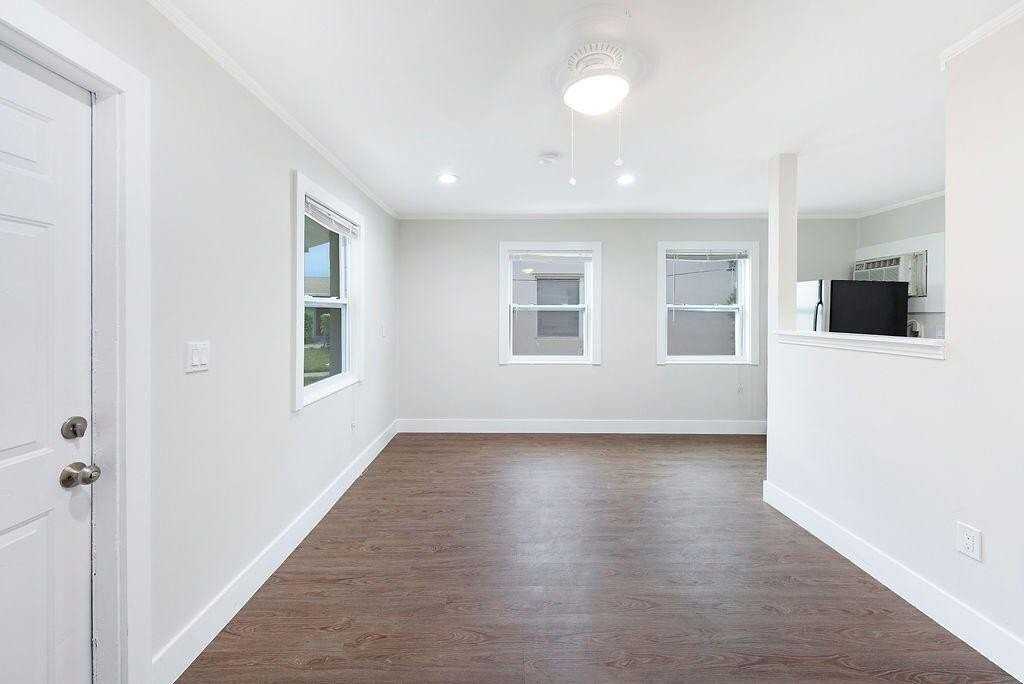 1883 Smith Dr #2 - Photo 2 of 5