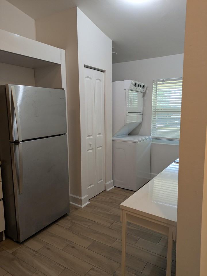 8718 Nw 35th St #8718 - Photo 3 of 12