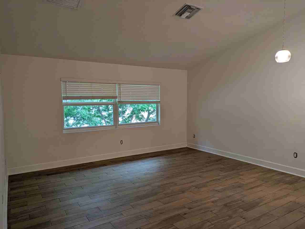 8718 Nw 35th St #8718 - Photo 5 of 12