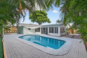featured image of 699 Nw 16th Ave