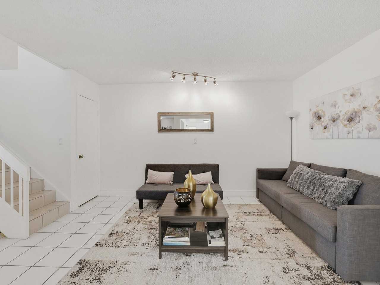9702 Nw 5th Ln #9702 - Photo 2 of 20