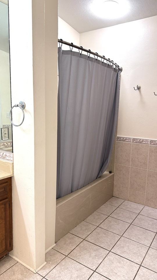 3910 Herring Dr #1 - Photo 6 of 10