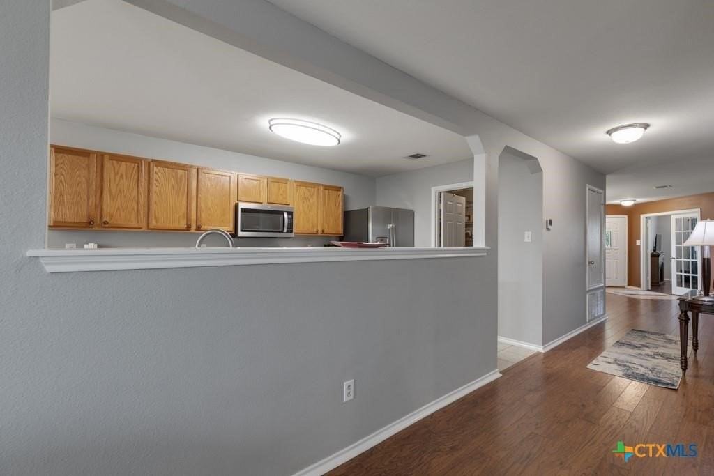2042 Dragon Trl - Photo 5 of 34
