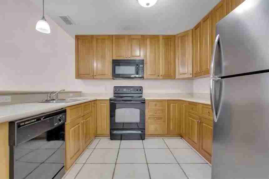 3397 Sawtooth Dr - Photo 3 of 14