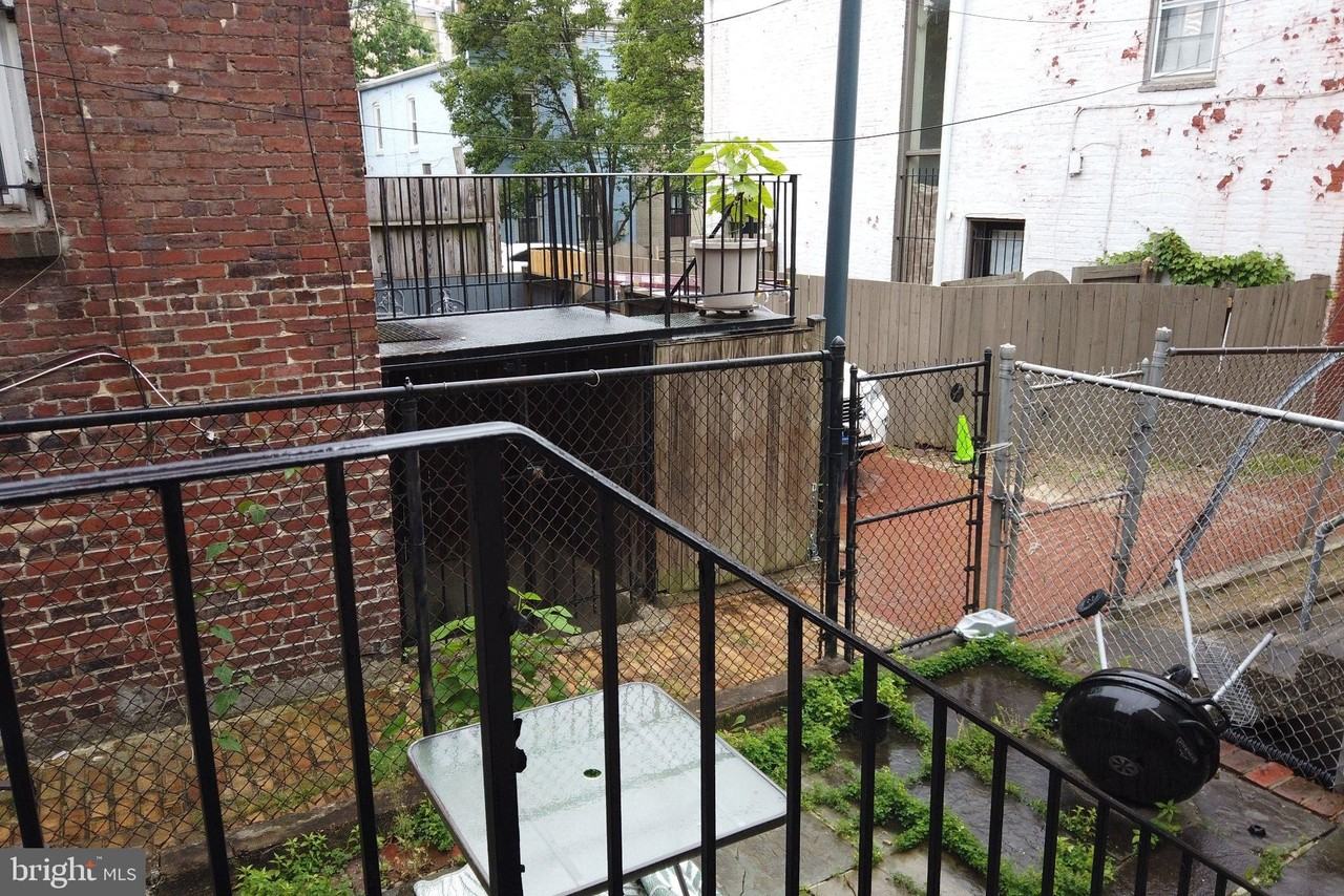 604-9TH NE 9TH Street NE - Photo 3 of 28