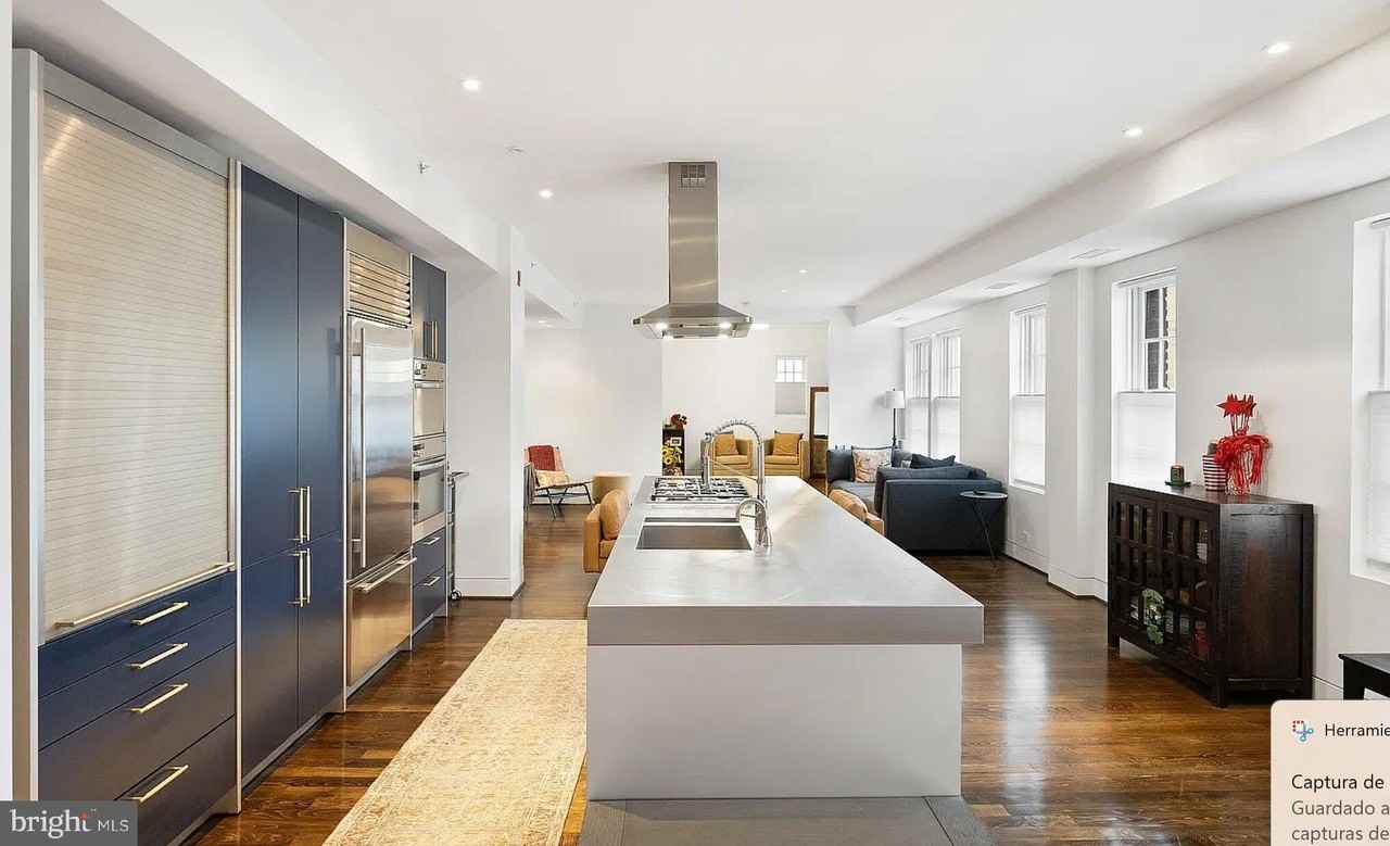 1124 10th St Nw #5 - Photo 3 of 27