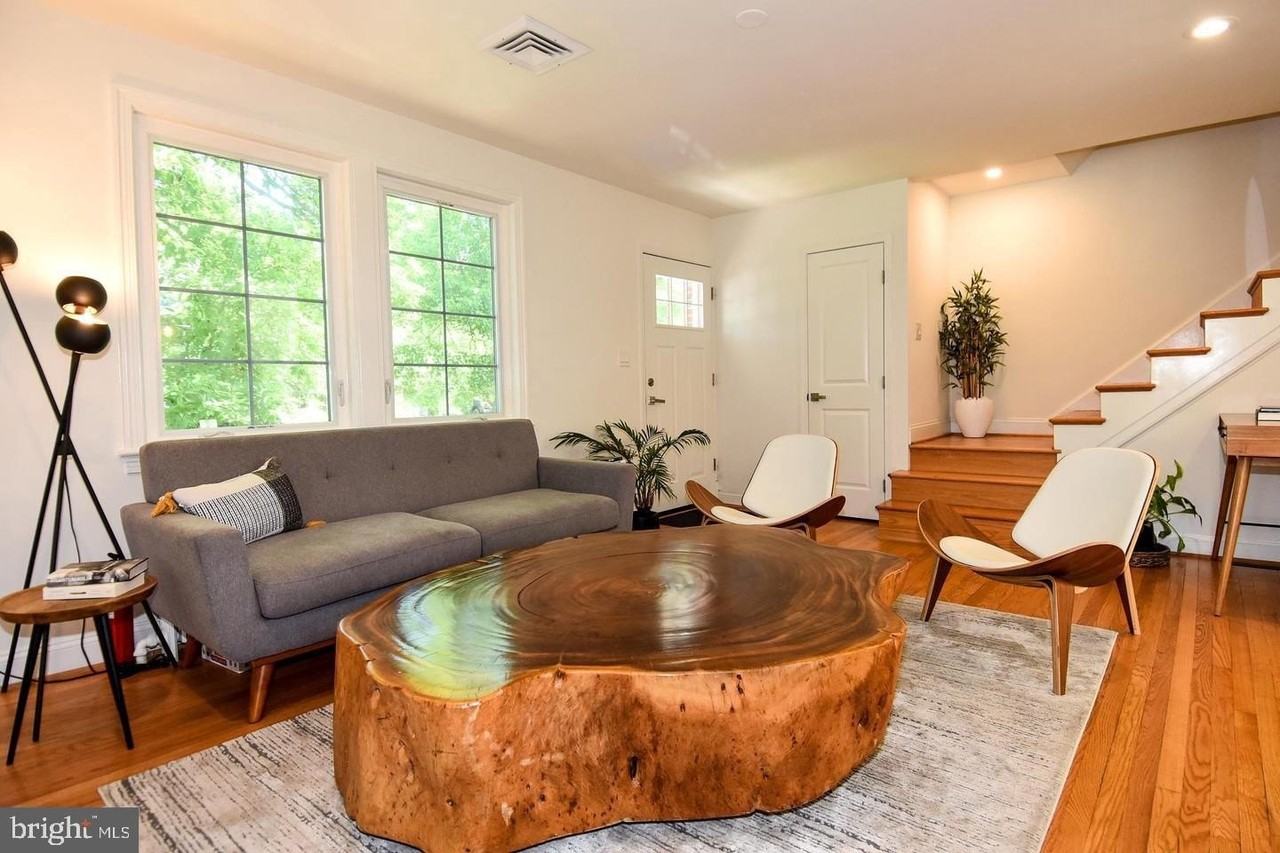 4732 Ellicott St Nw - Photo 4 of 32