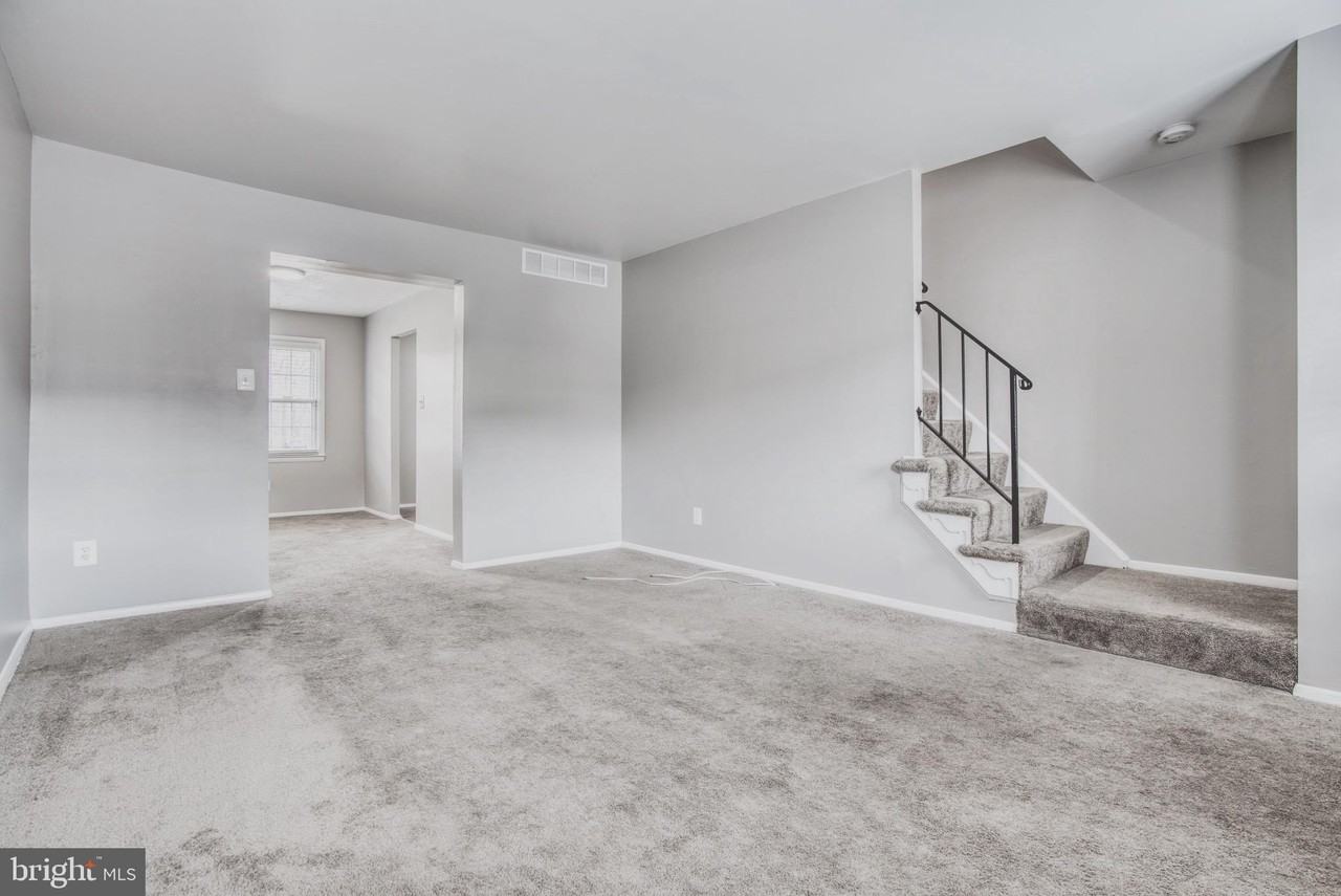 8 Beyda Ct #28 - Photo 2 of 20