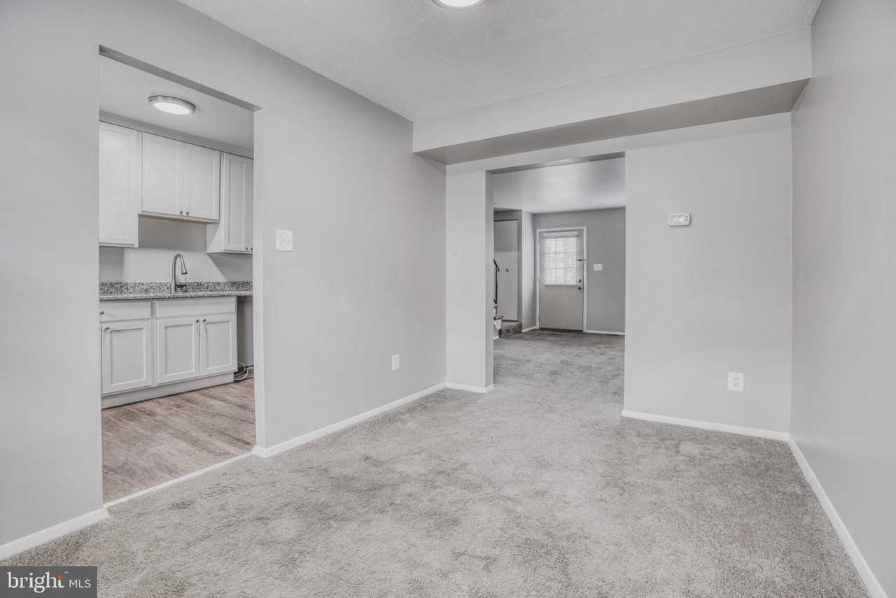 8 Beyda Ct #28 - Photo 4 of 20