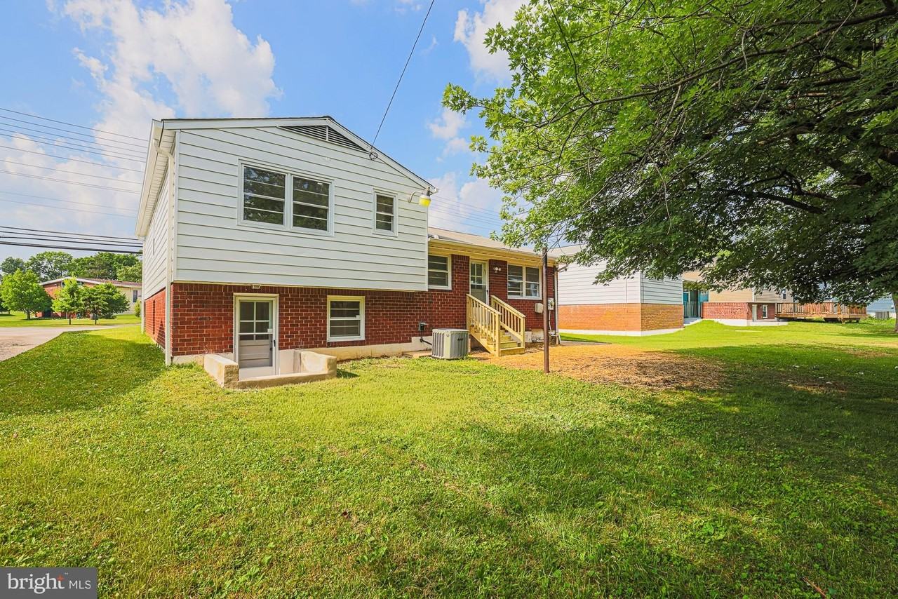 2607 Smith Ave - Photo 7 of 28