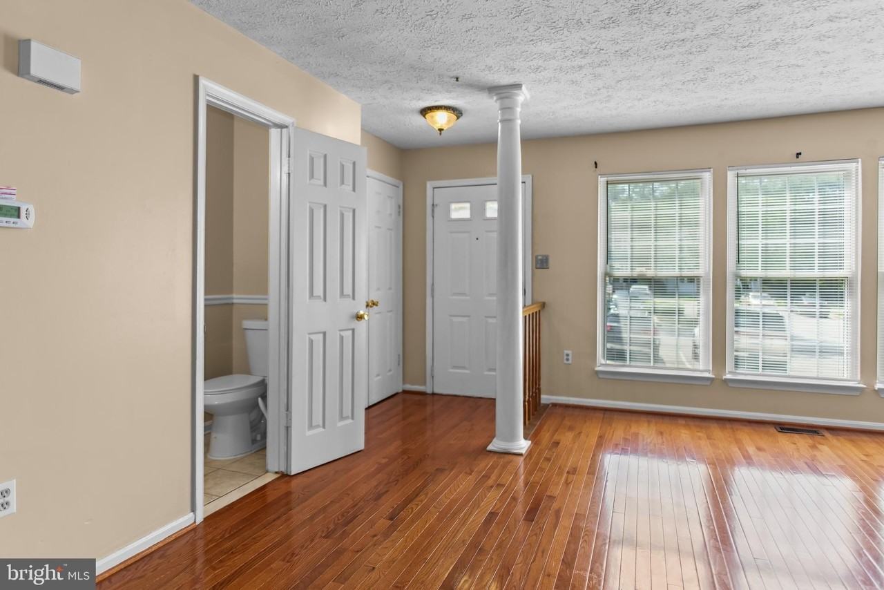 8514 Rheims Ct - Photo 3 of 29