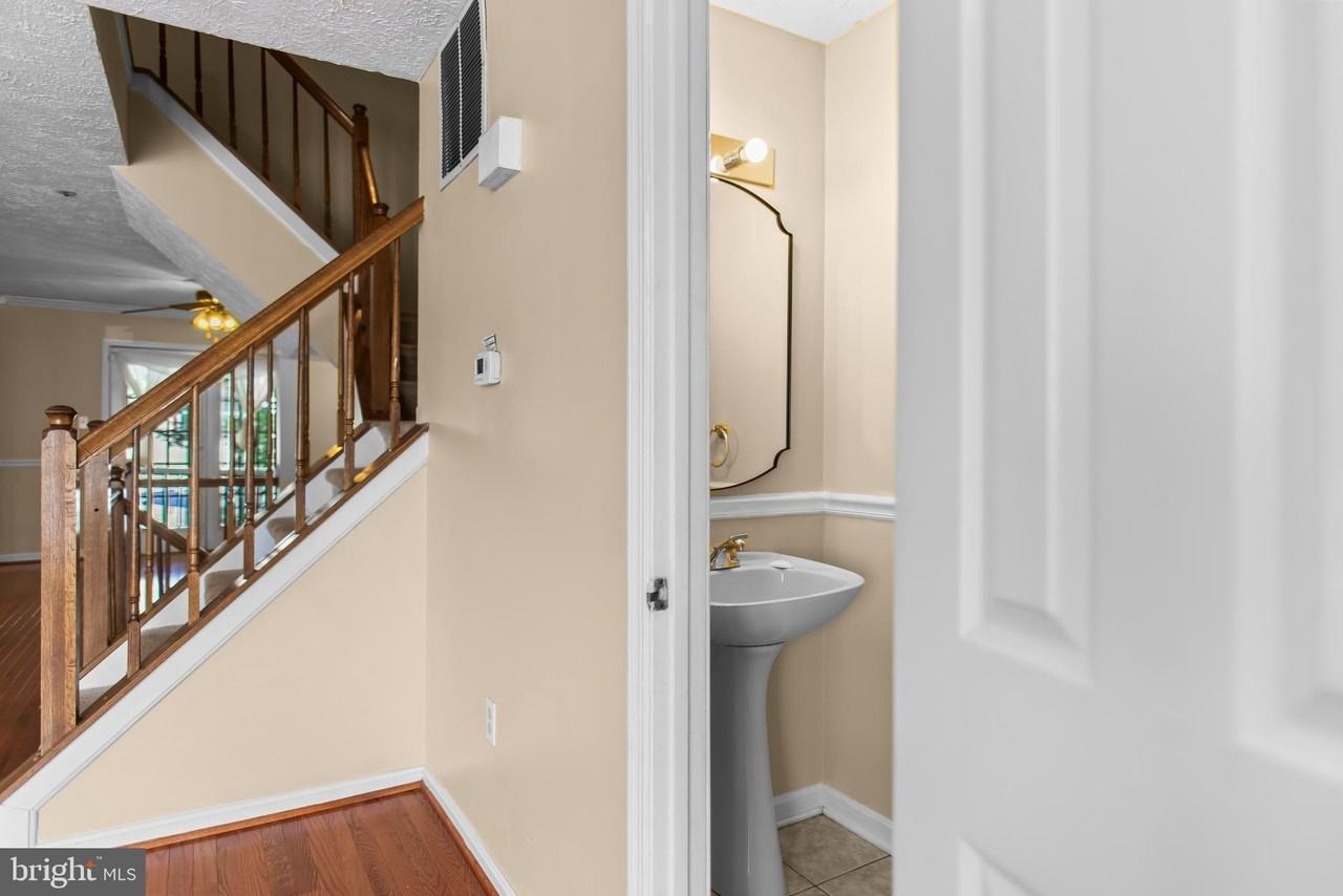 8514 Rheims Ct - Photo 5 of 29