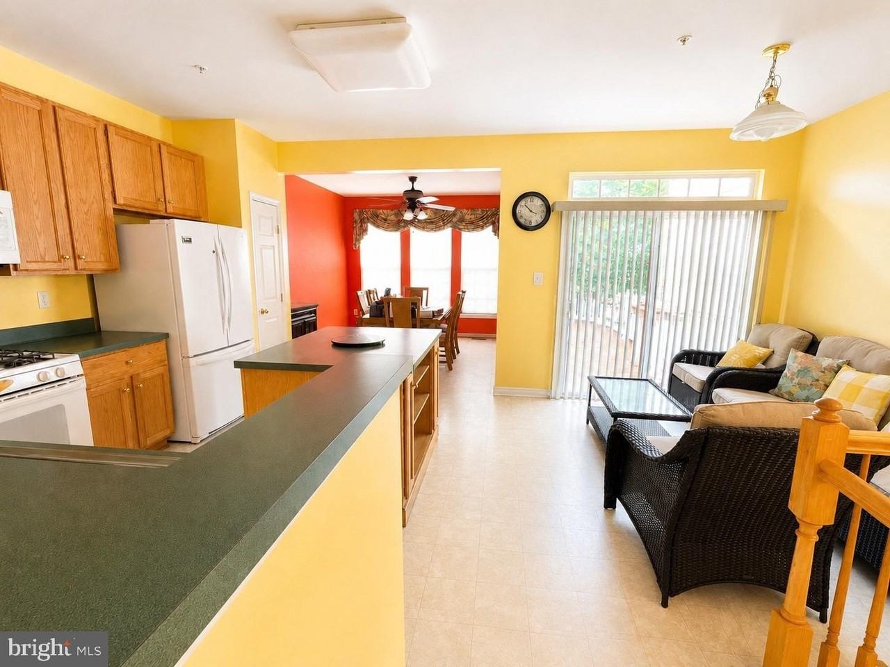 4302 Begonia Dr - Photo 6 of 19