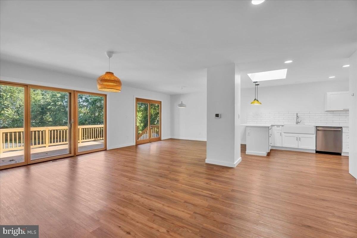 26 Forest Hill Dr - Photo 4 of 29