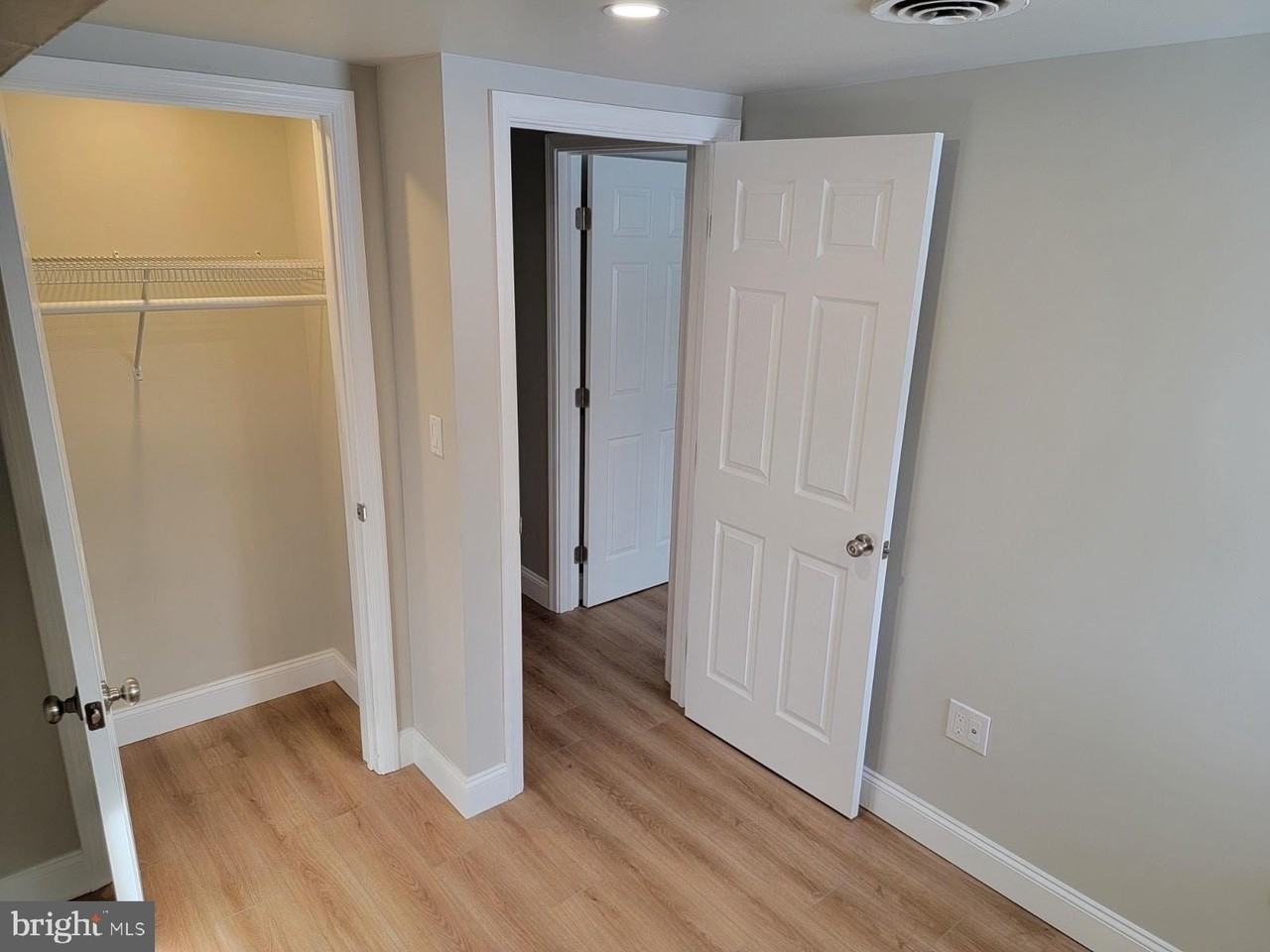564 Hulmeville Ave #B - Photo 5 of 9