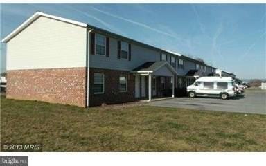 1760 Wisteria Dr #J - Photo 2 of 4
