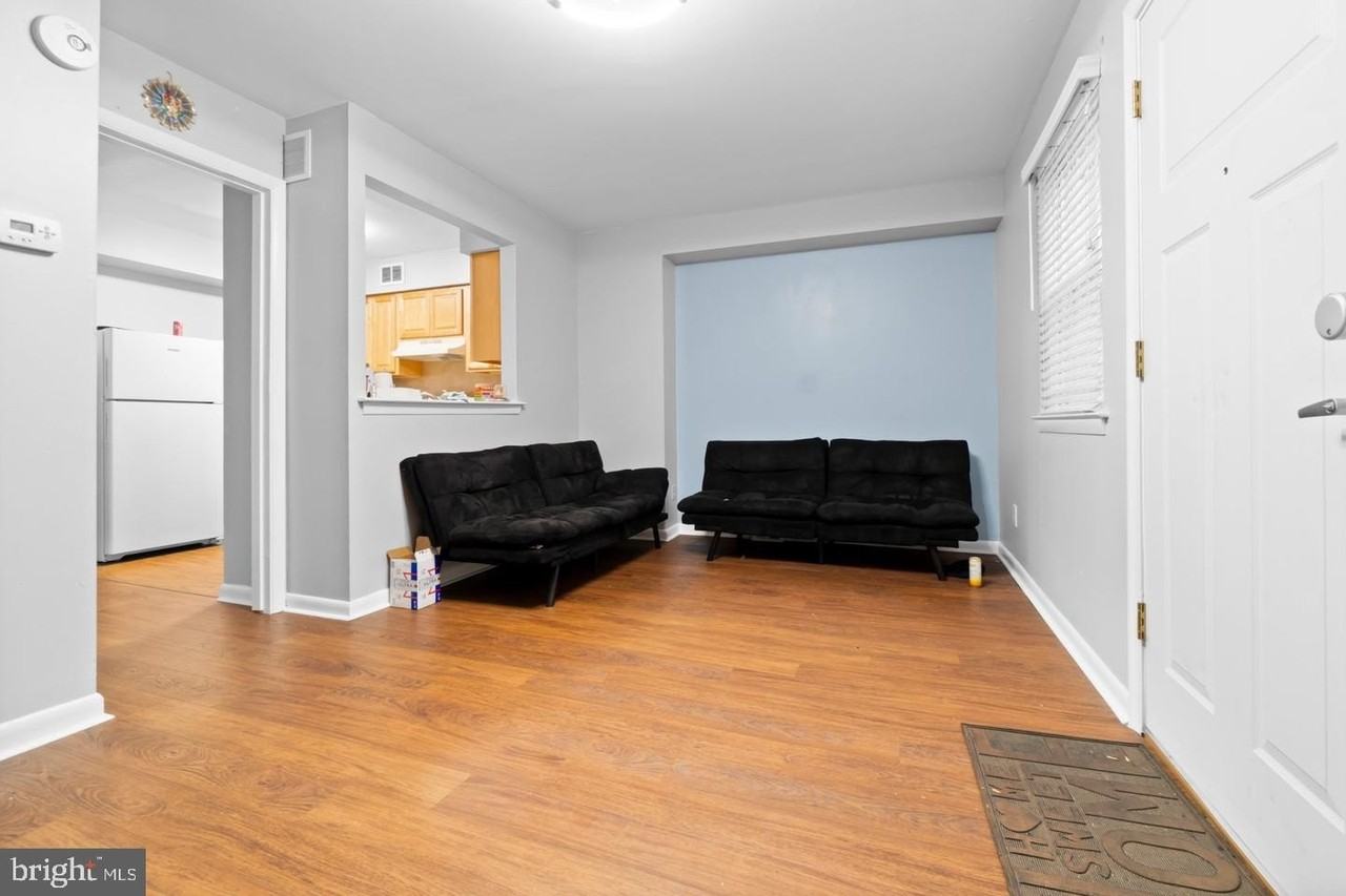 1225 Diamond St - Photo 2 of 12