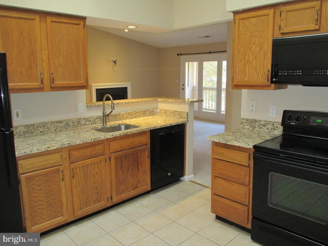 7502 Ashby Ln #K - Photo 3 of 20