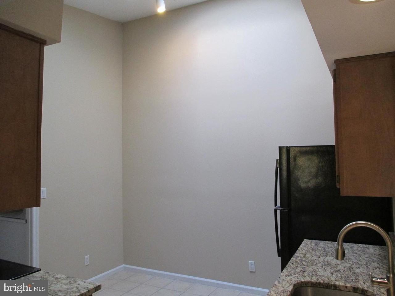 7502 Ashby Ln #K - Photo 4 of 20
