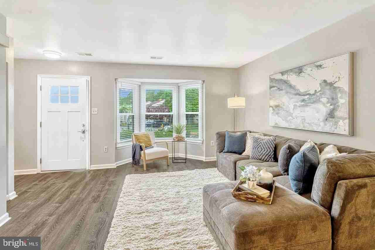 12163 Presidio Way - Photo 4 of 27