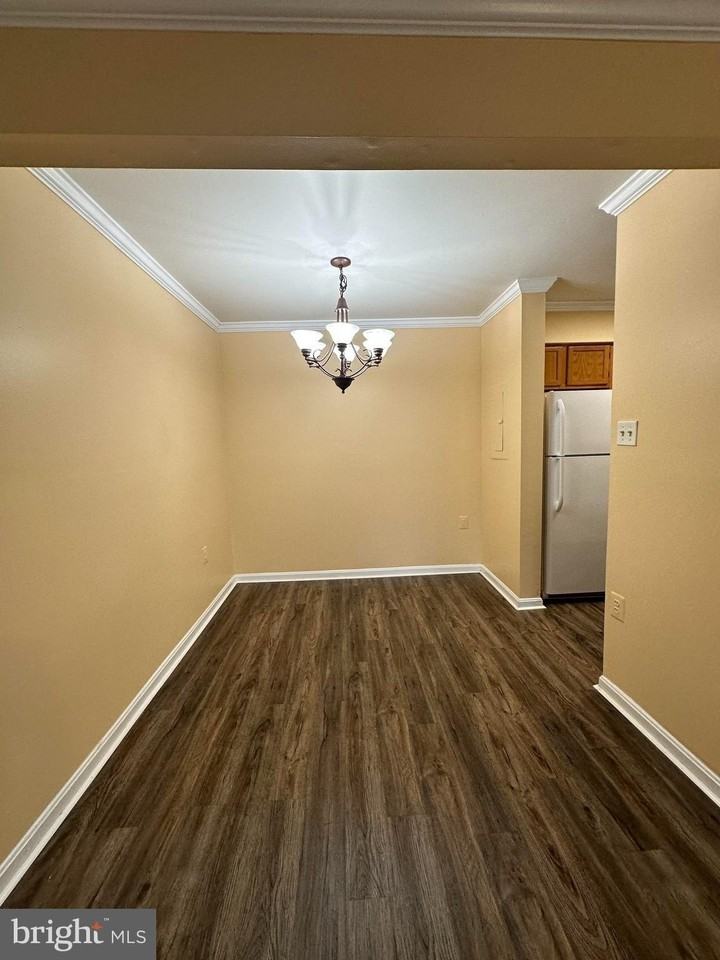 10465 Dylan Pl - Photo 5 of 23