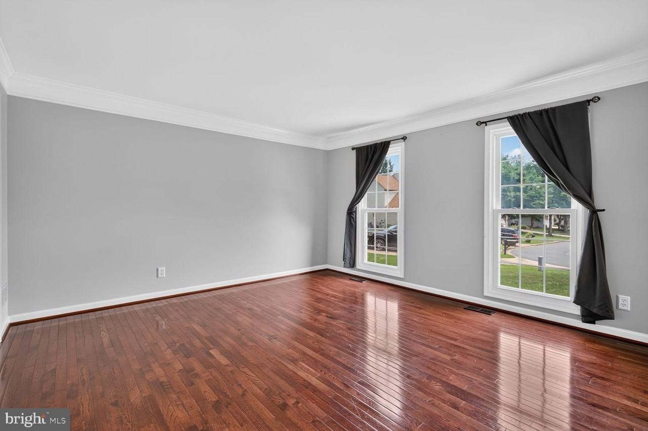 3569 Eskew Ct - Photo 4 of 50