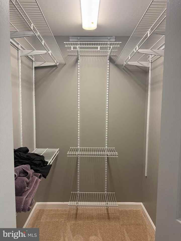 36 Dorothy Ln - Photo 5 of 19