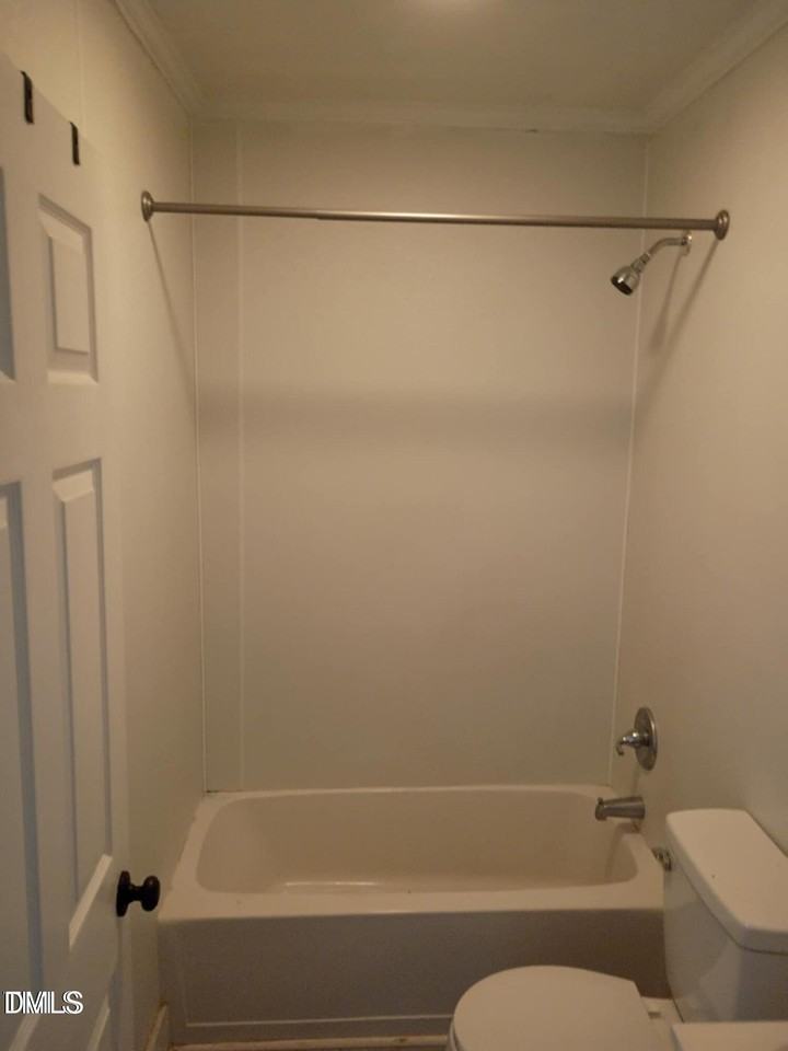 803 Rountree Ave Se - Photo 7 of 8