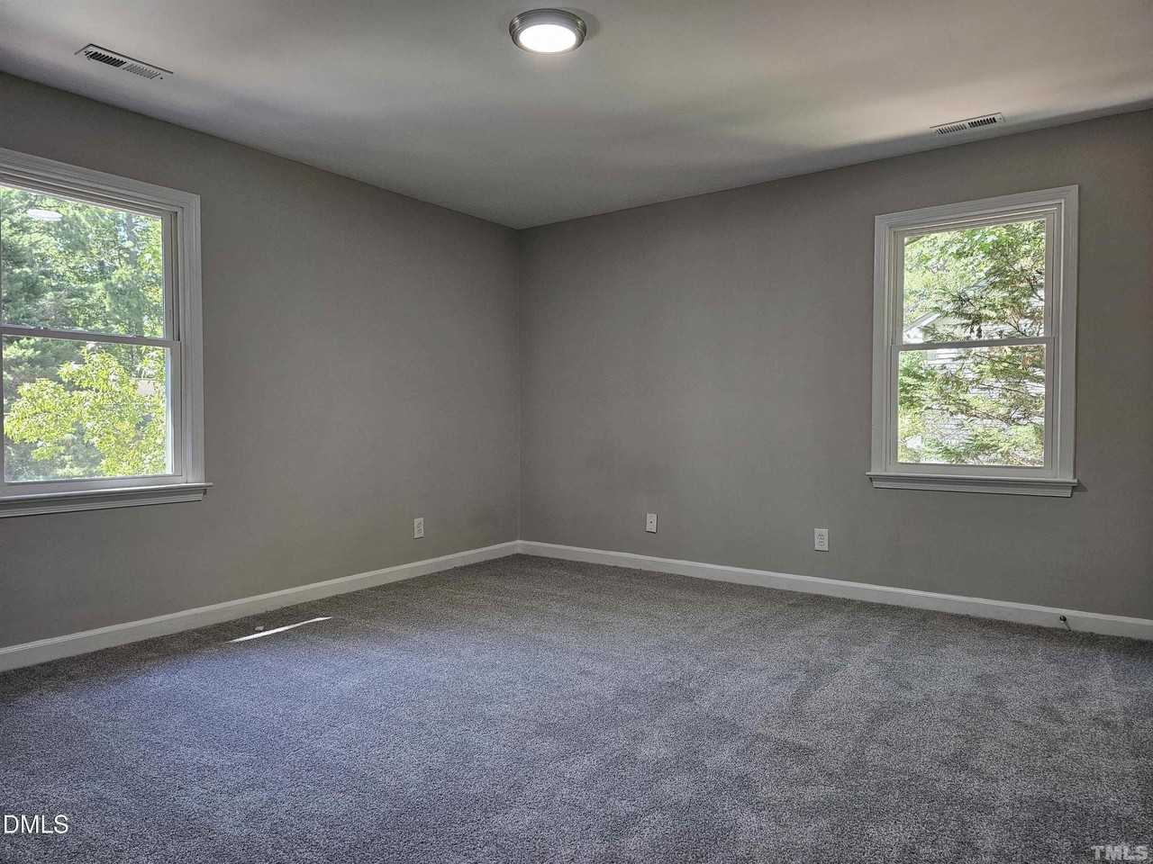 5906 Applewood Ln - Photo 6 of 13