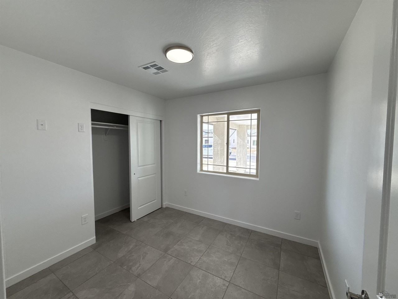 E Monreal Ln - Photo 7 of 12