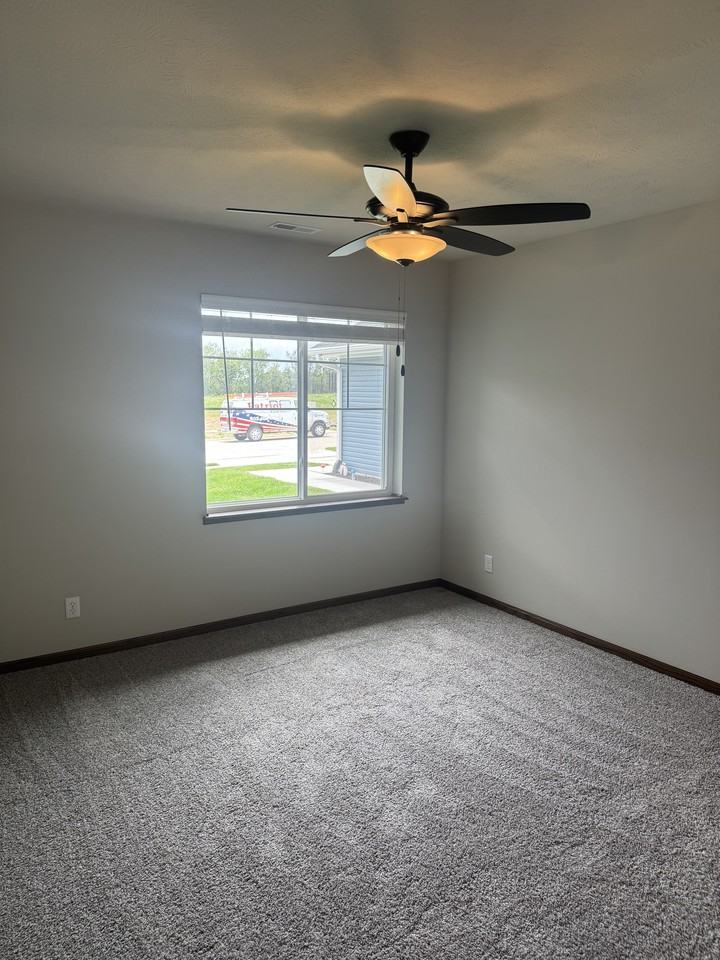 204 W Ida Ln #1 - Photo 6 of 20