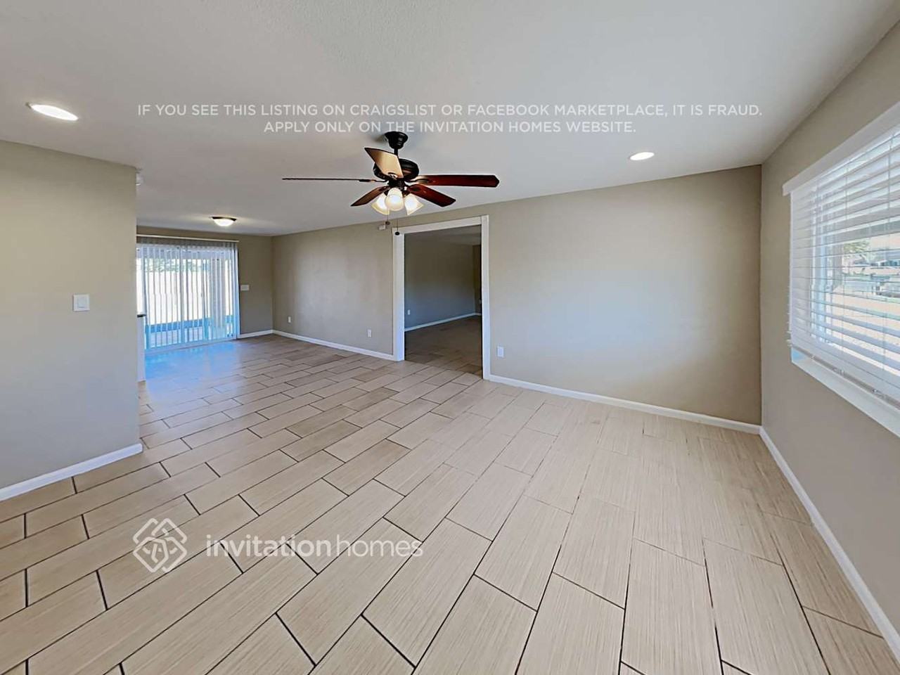 14214 N 37th Pl - Photo 4 of 18