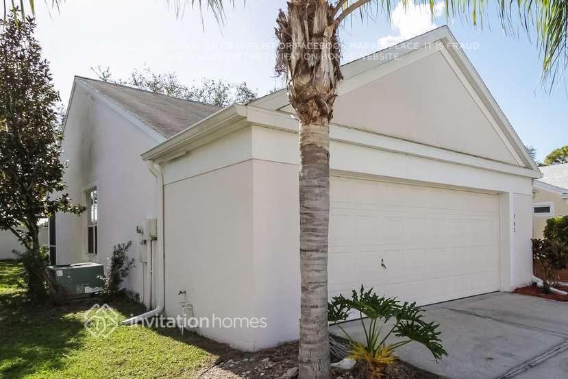 362 Fareham Dr - Photo 3 of 24