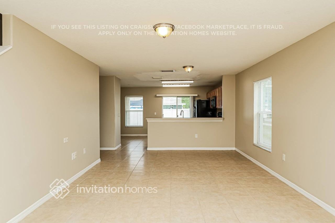 7319 Lumber Port Dr - Photo 5 of 18
