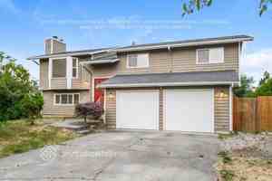 featured image of 1216 S 236th Pl
