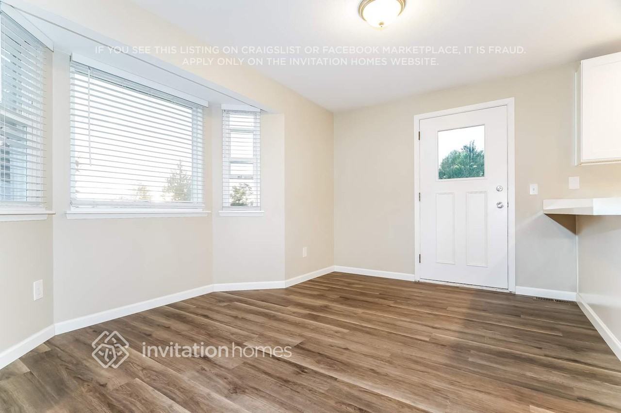 1216 S 236th Pl - Photo 7 of 18
