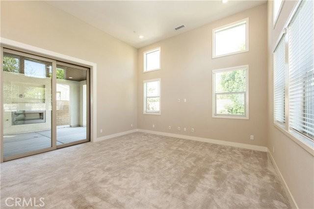 139 Spiral - Photo 2 of 8
