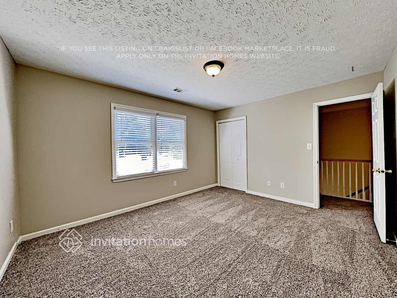 135 Vantage Pt - Photo 7 of 10