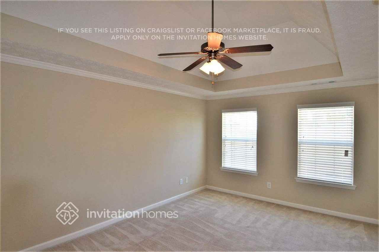 559 Michael Cir - Photo 5 of 11