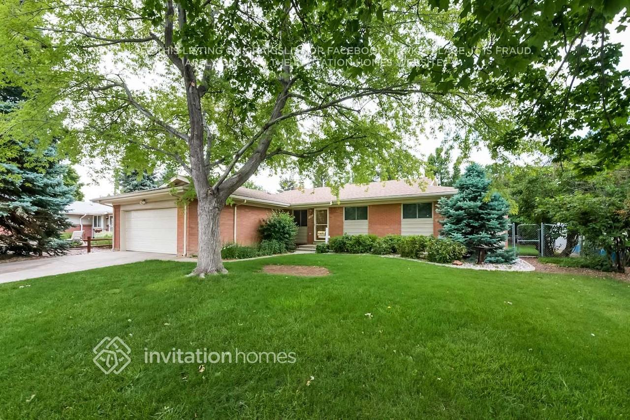 13482 E Dakota Ave - Photo 2 of 21