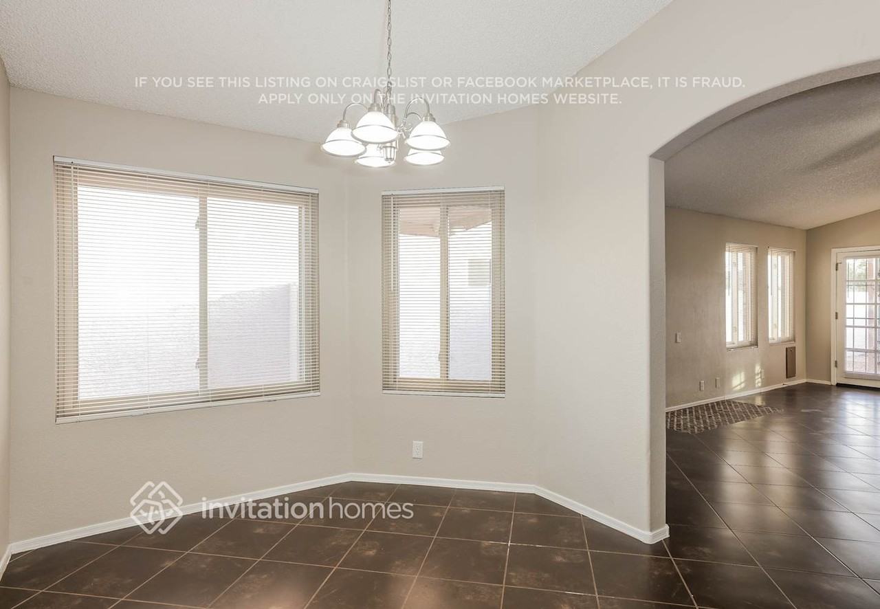 15306 N 85th Dr - Photo 5 of 16