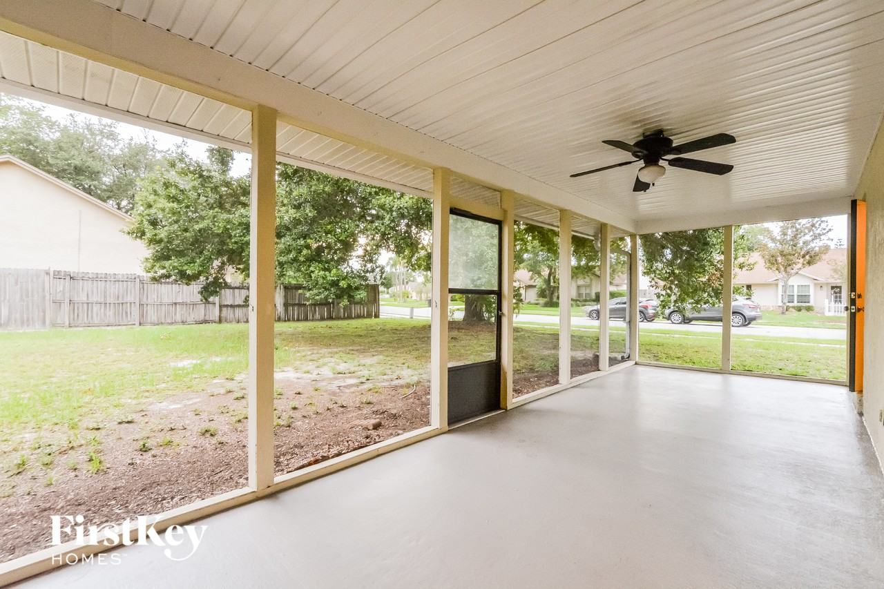 2943 Mallorn Way - Photo 7 of 15